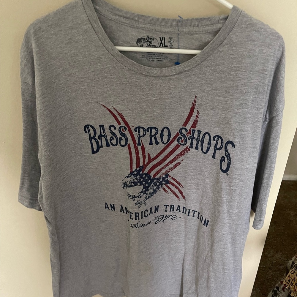bass pro shop shirt